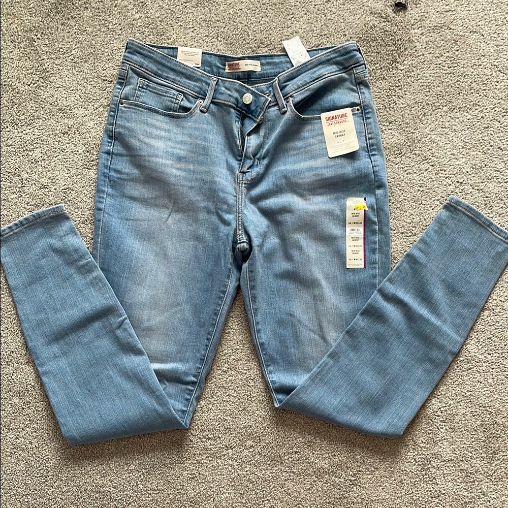 NWT Levi Mid Rise Skinny Jean Sz:10L